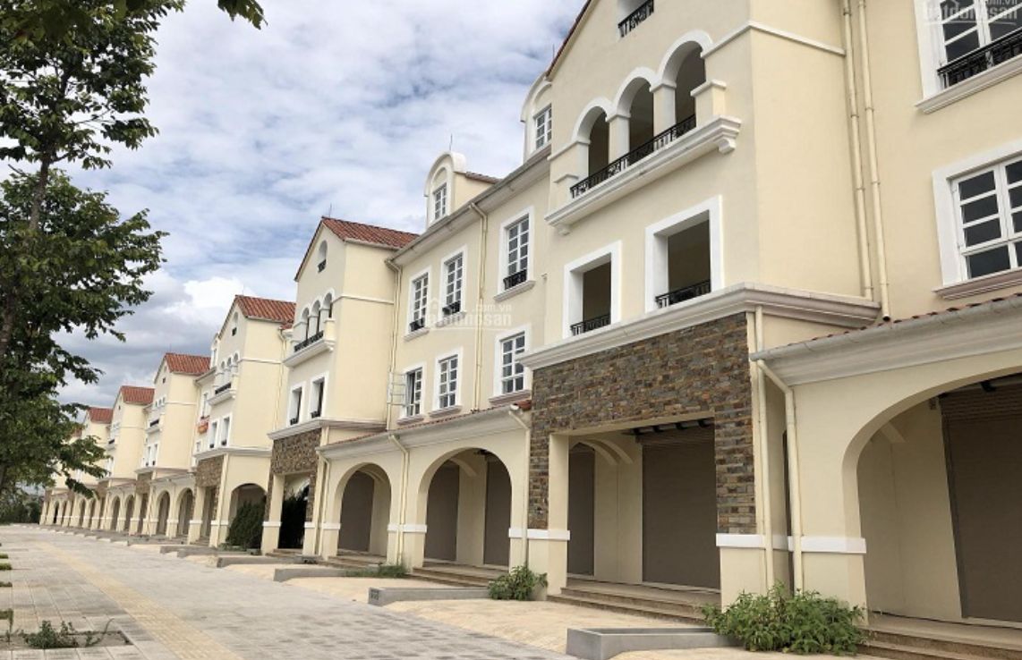 Cho thuê gấp nhà liền kề Sudico Nam Anh Khánh hướng Đông, diện tích 95m2 full nội thất giá tốt